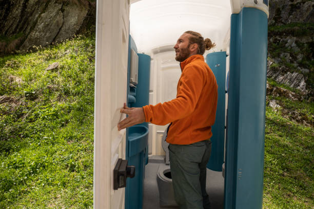 Portable Toilet Options We Offer in Hermosa Beach, CA
